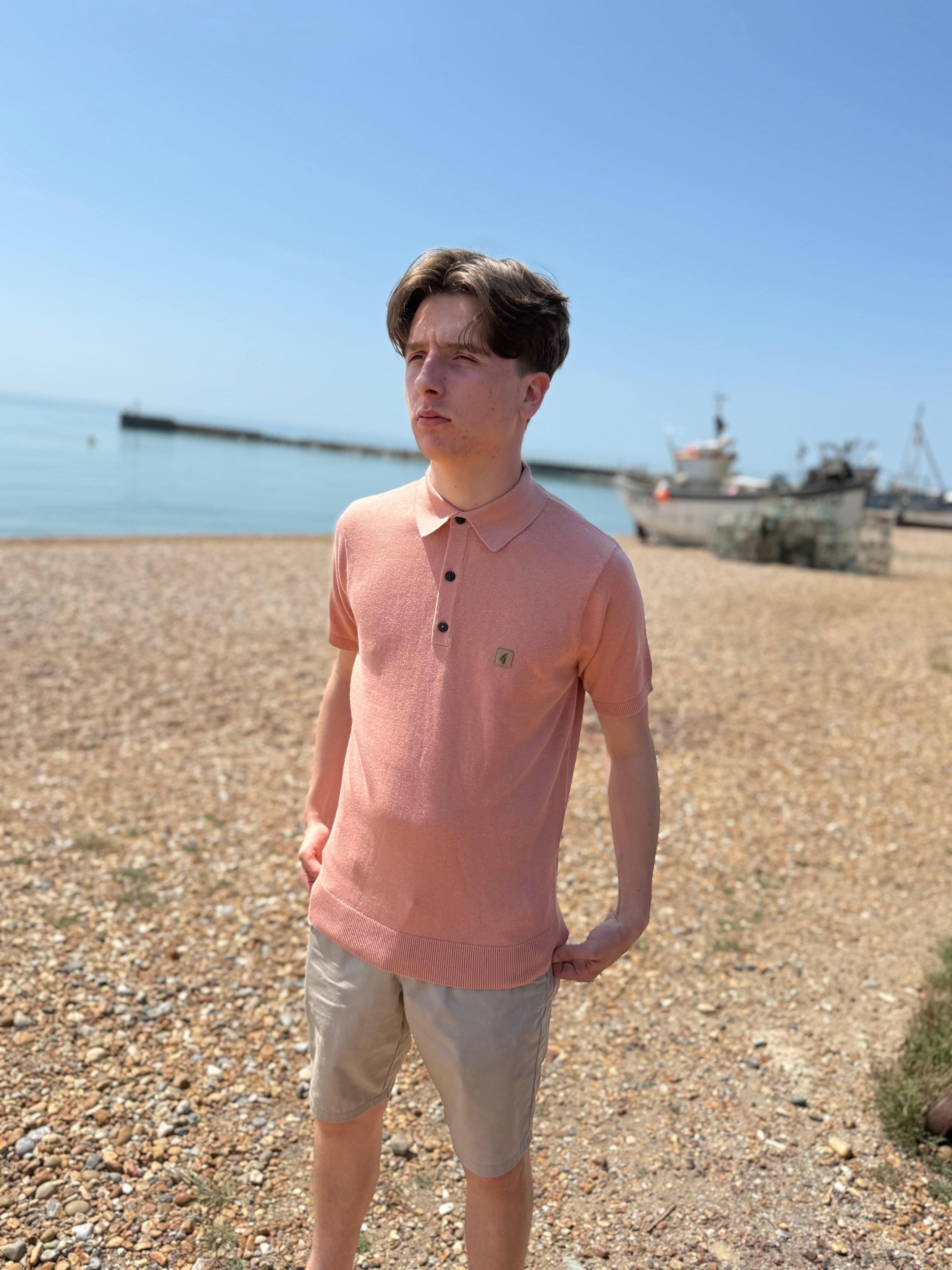 Gabicci Vintage Jackson Short Sleeve Plain Knitted Polo Peach