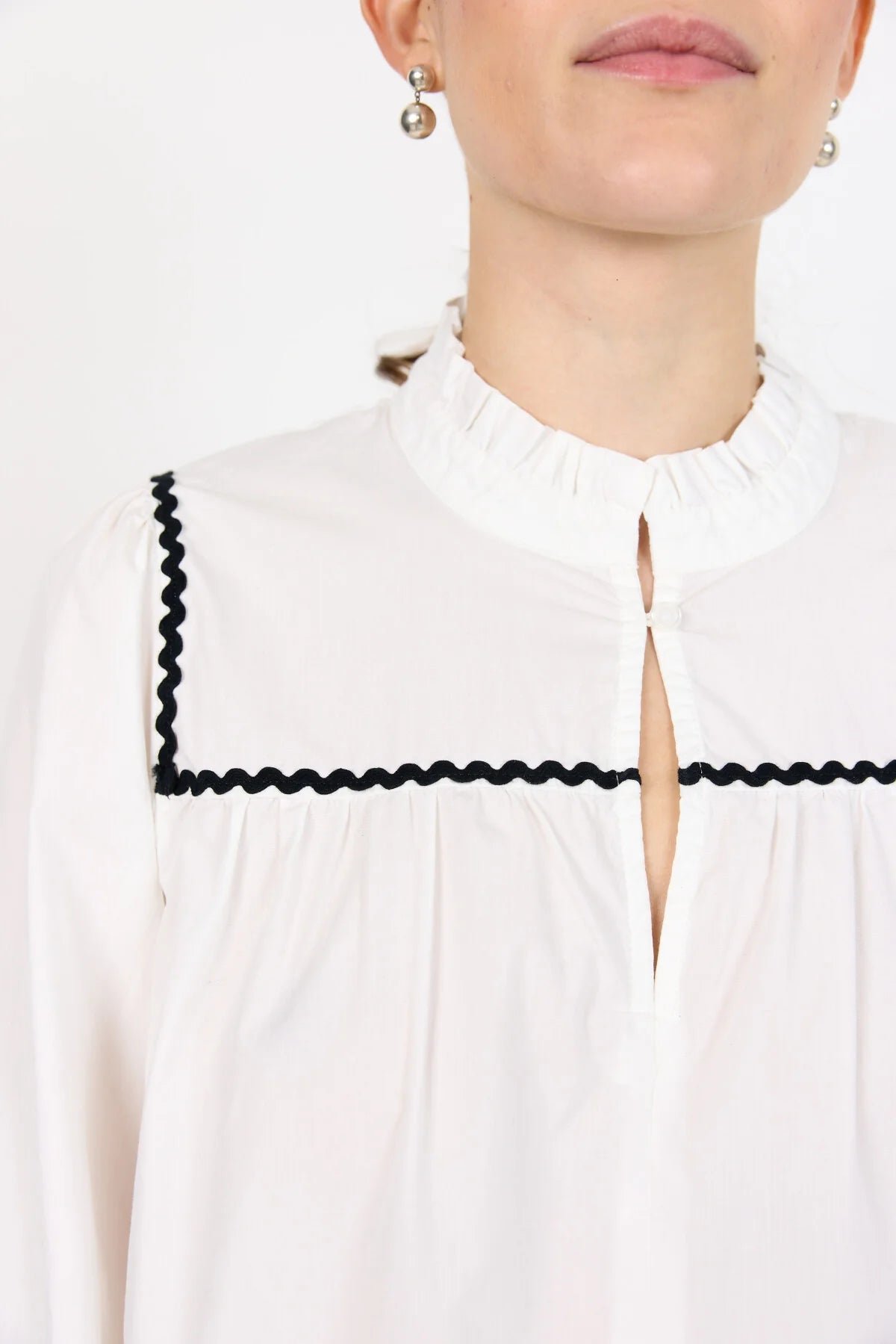 LR-Otto Blouse - Image 2