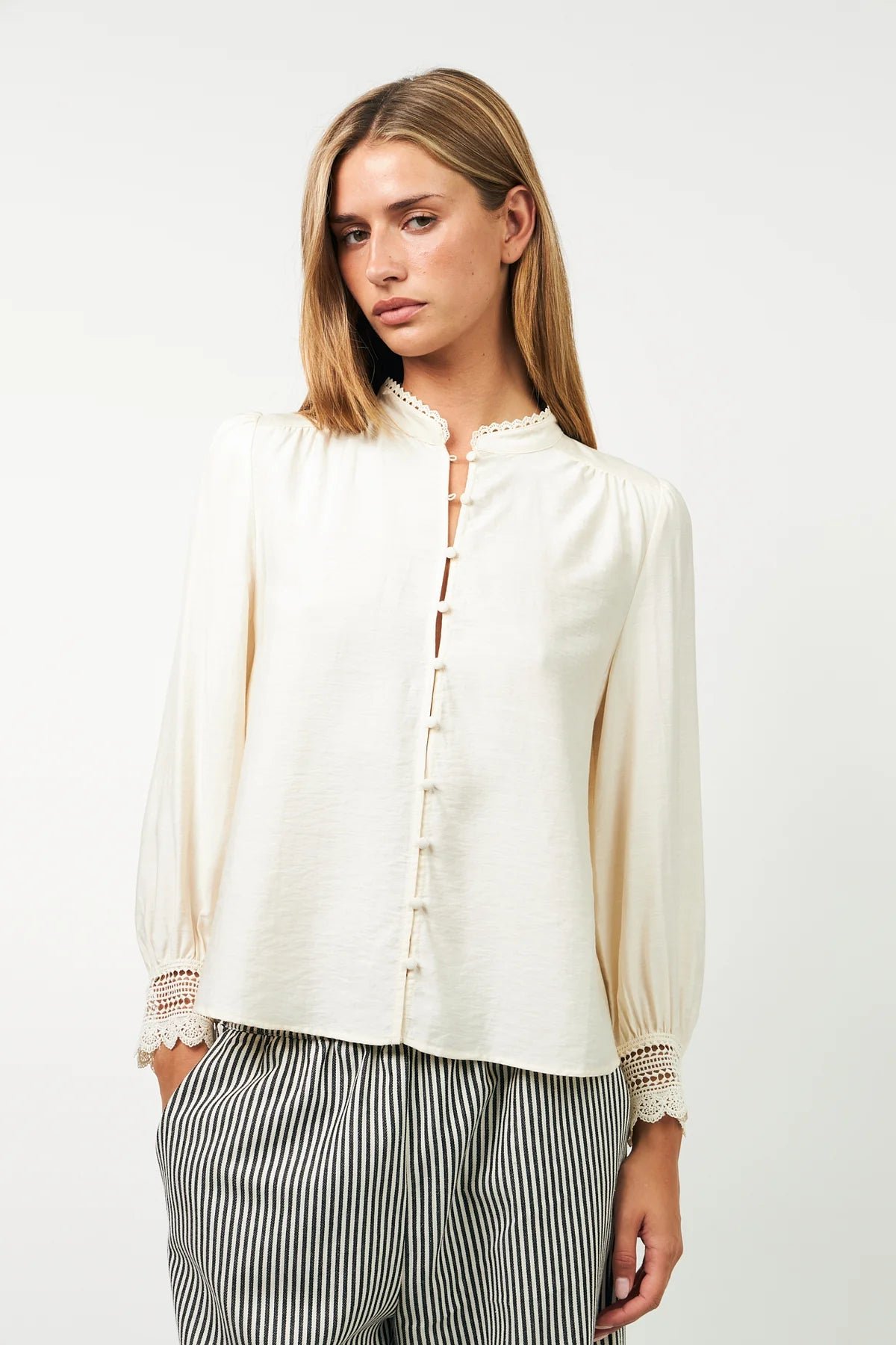 LuceLL Shirt - Creme - Image 2