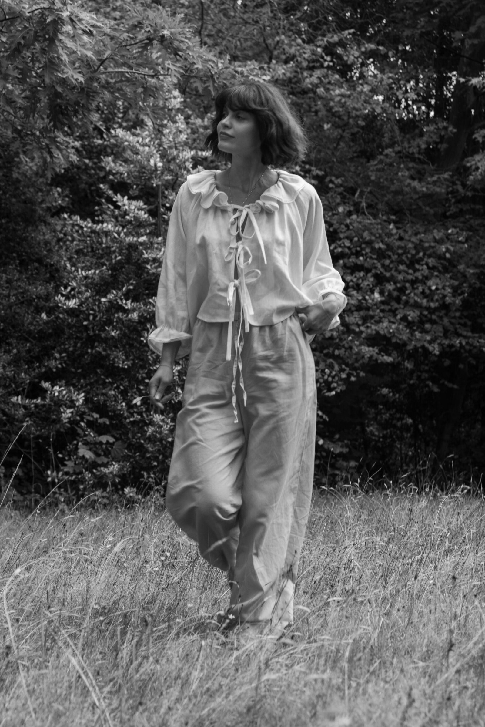 Fraise Tie Front Linen Blouse Raspberry - Image 4