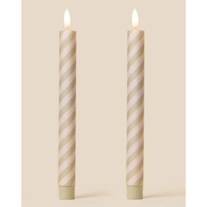 Barely Twist Spring Kiss Candles
